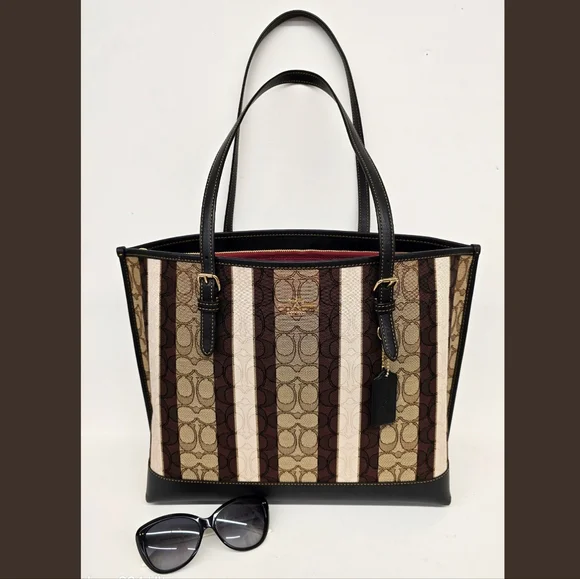 NEW Coach Mollie Tote In Signature Jacquard With Stripes C4088 - Picture 4 of 11